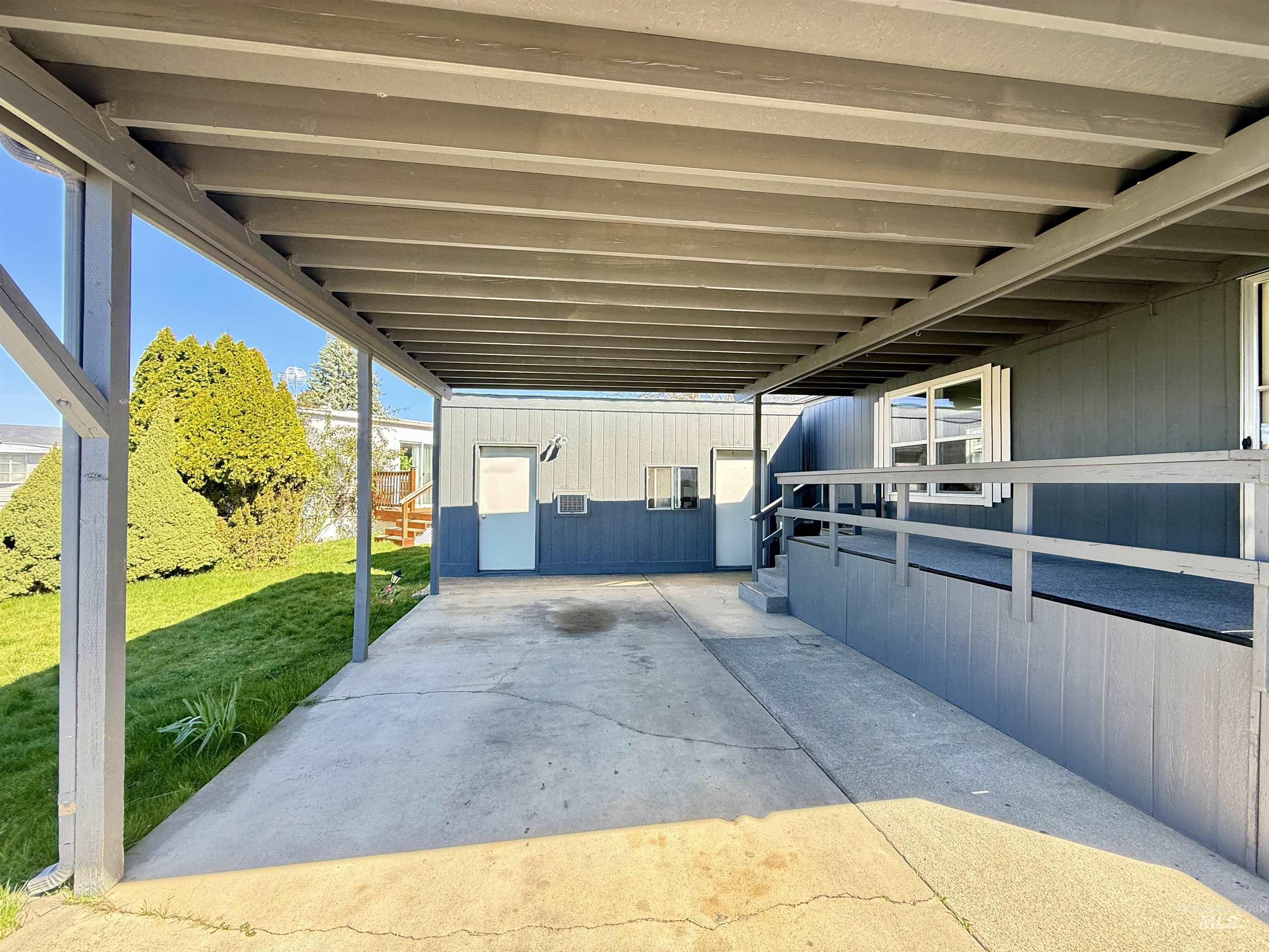 2015 6th Ave, Clarkston, Washington 99403, 2 Bedrooms, 2 Bathrooms, Residential For Sale, Price $80,000, 98980940