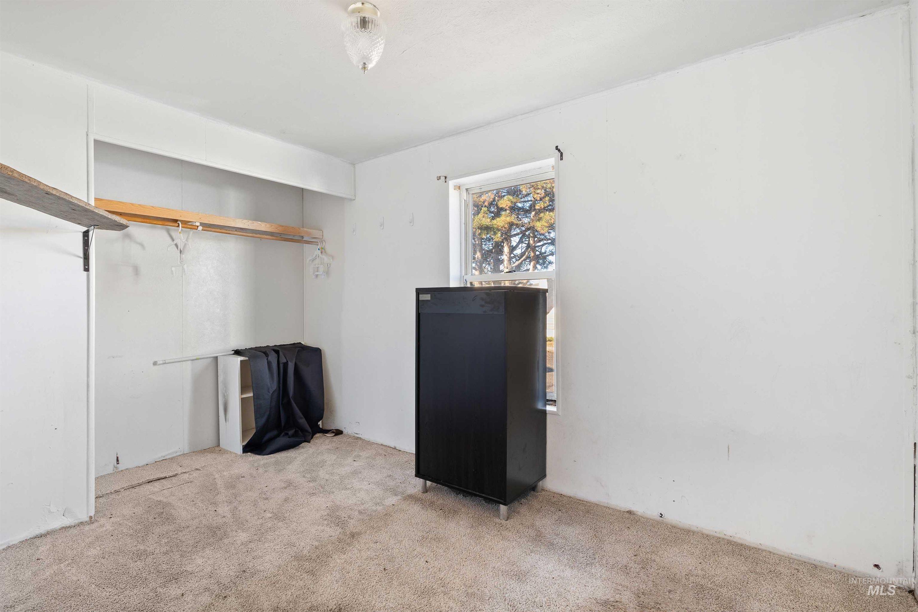 33 Manor Dr #24, Buhl, Idaho 83316, 3 Bedrooms, 2 Bathrooms, Residential For Sale, Price $35,000,MLS 98980941