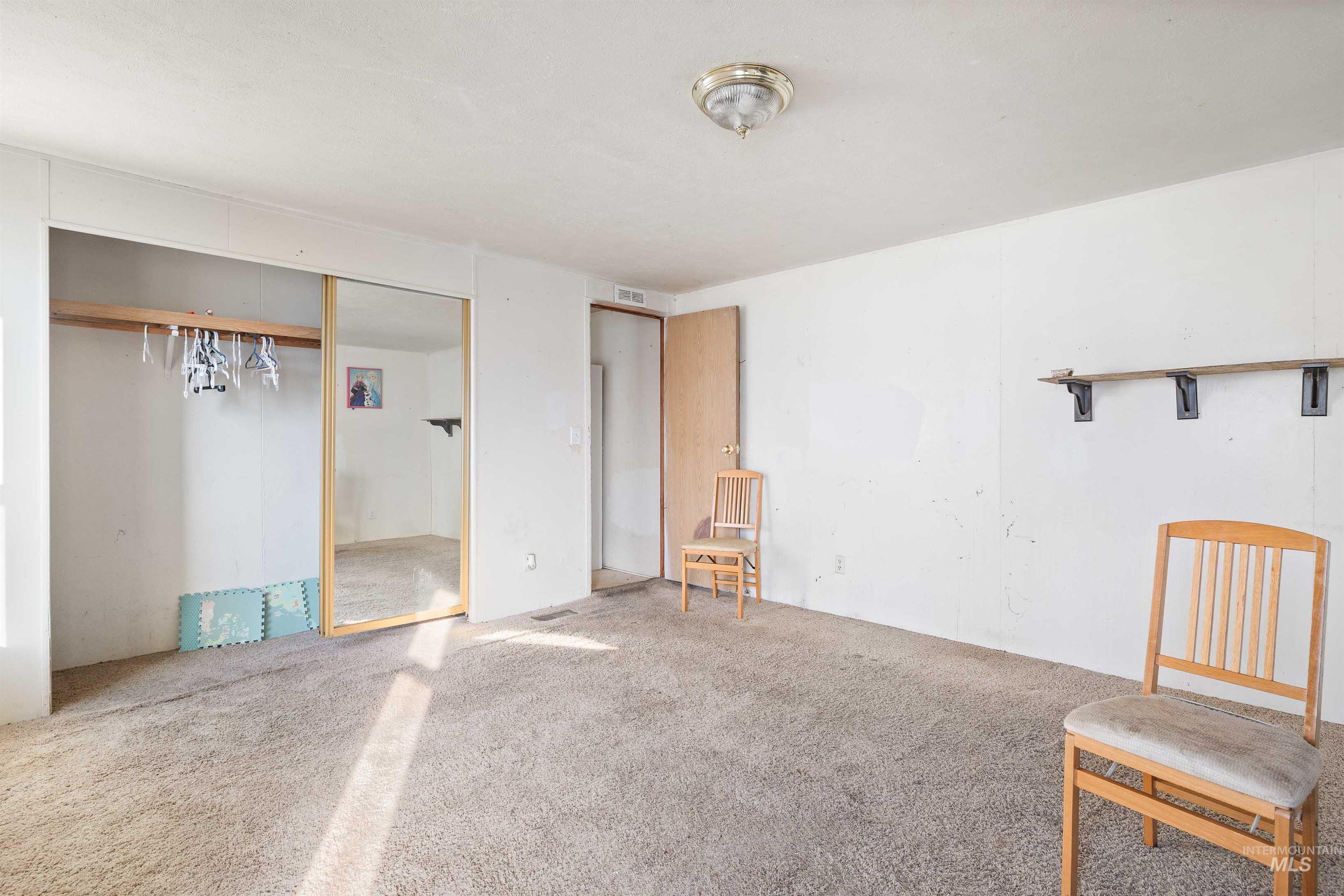 33 Manor Dr #24, Buhl, Idaho 83316, 3 Bedrooms, 2 Bathrooms, Residential For Sale, Price $35,000,MLS 98980941