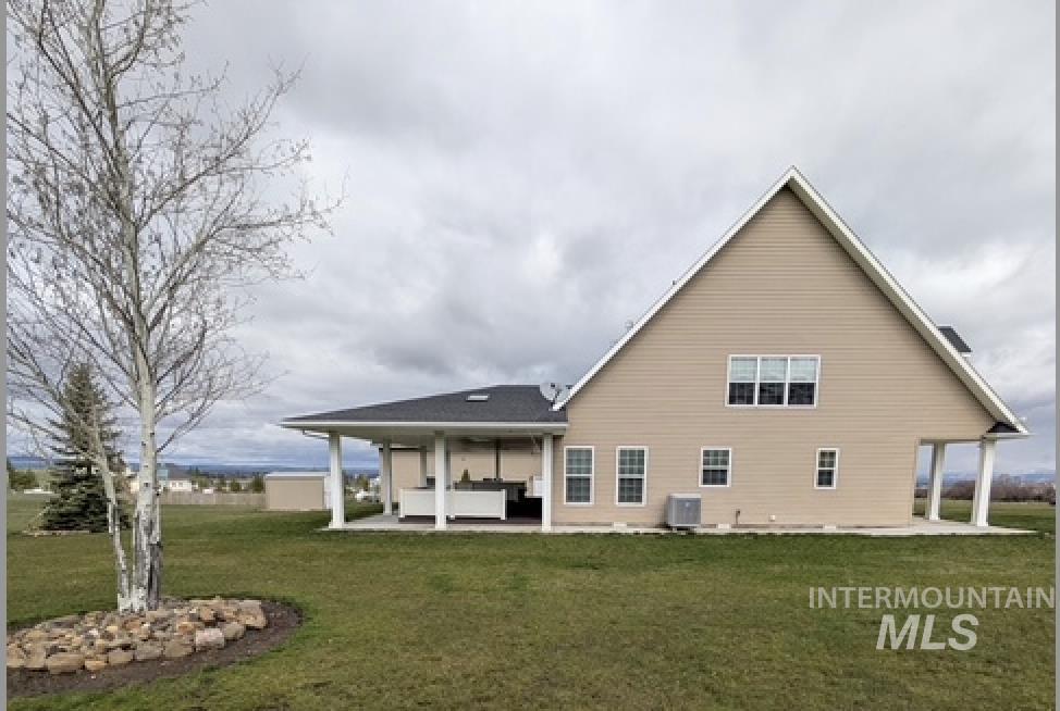 100 Shiloh Dr., Grangeville, Idaho 83530, 5 Bedrooms, 3 Bathrooms, Residential For Sale, Price $835,000,MLS 98980942