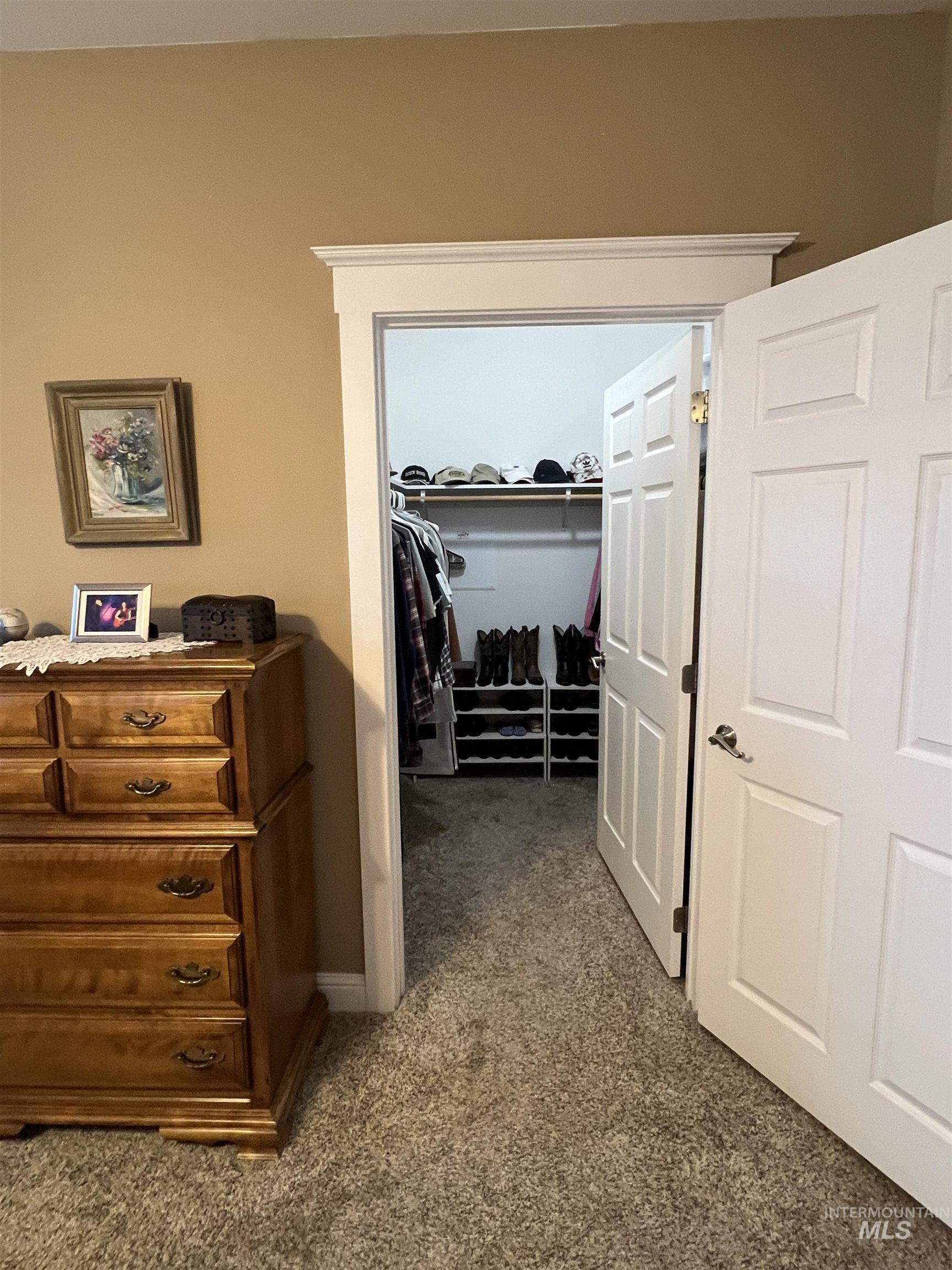 100 Shiloh Dr., Grangeville, Idaho 83530, 5 Bedrooms, 3 Bathrooms, Residential For Sale, Price $835,000,MLS 98980942