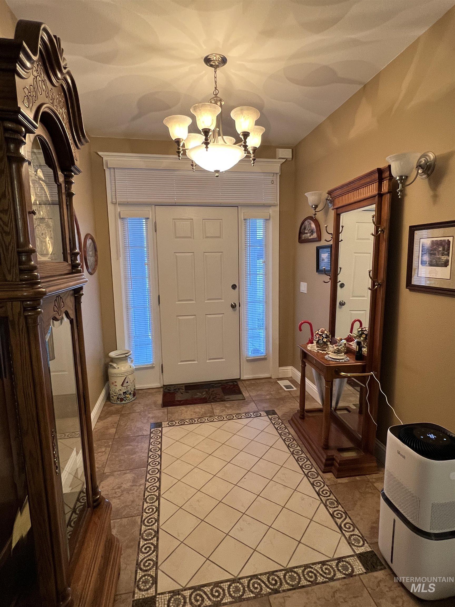 100 Shiloh Dr., Grangeville, Idaho 83530, 5 Bedrooms, 3 Bathrooms, Residential For Sale, Price $835,000,MLS 98980942