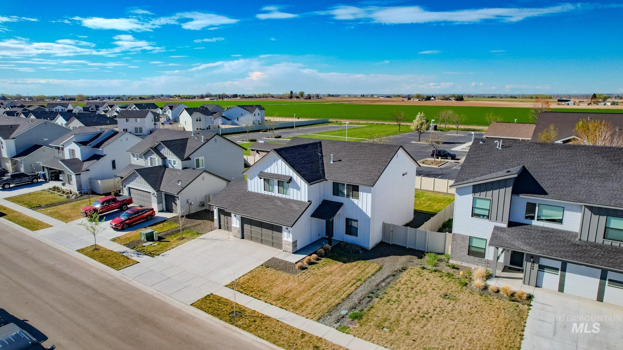 9062 W Cornflower St, Nampa, Idaho 83687, 4 Bedrooms, 2.5 Bathrooms, Residential For Sale, Price $514,900, 98980944