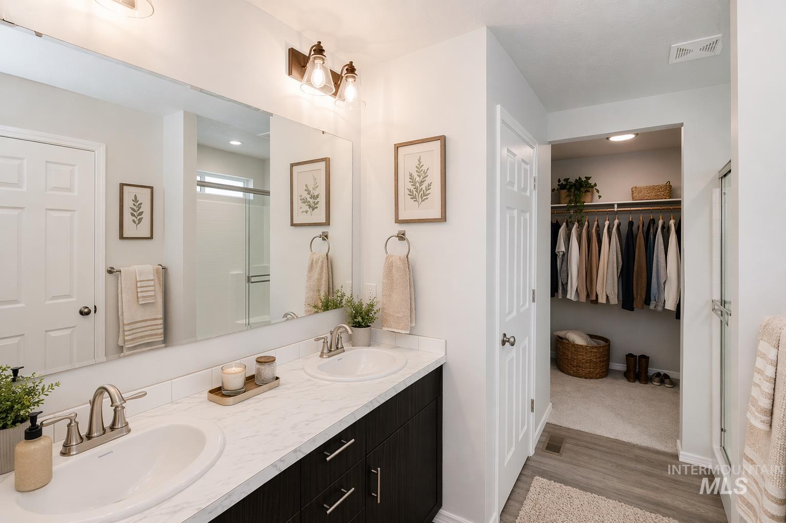 9062 W Cornflower St, Nampa, Idaho 83687, 4 Bedrooms, 2.5 Bathrooms, Residential For Sale, Price $514,900,MLS 98980944