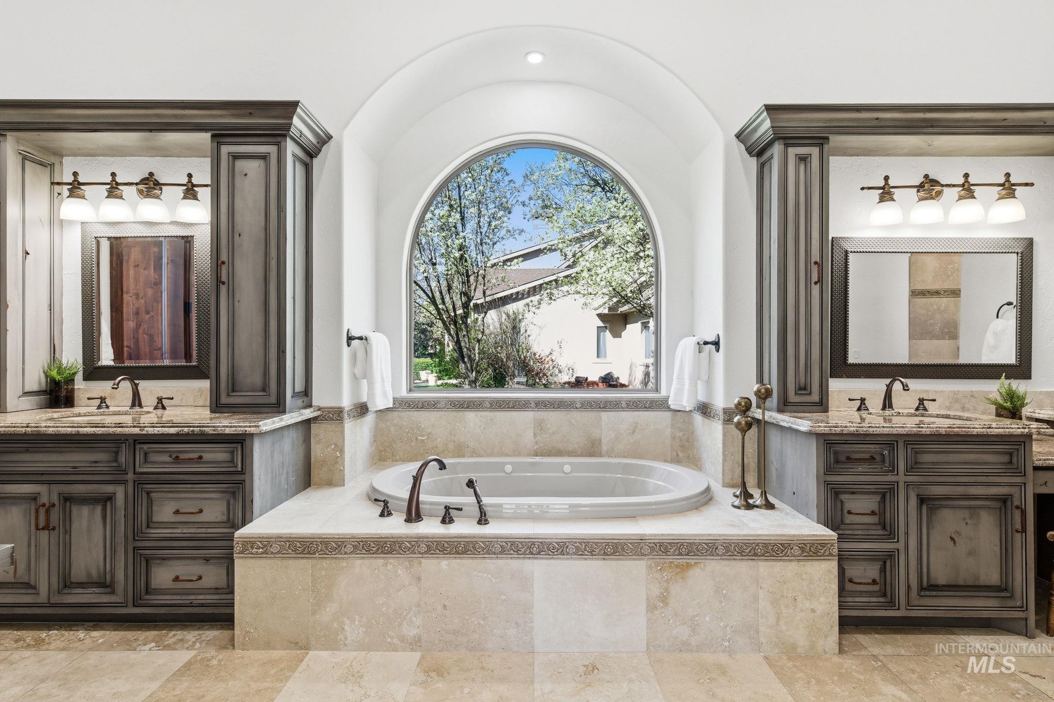 1769 W Clearvue St, Eagle, Idaho 83616-6787, 3 Bedrooms, 5.5 Bathrooms, Residential For Sale, Price $2,300,000, 98980945