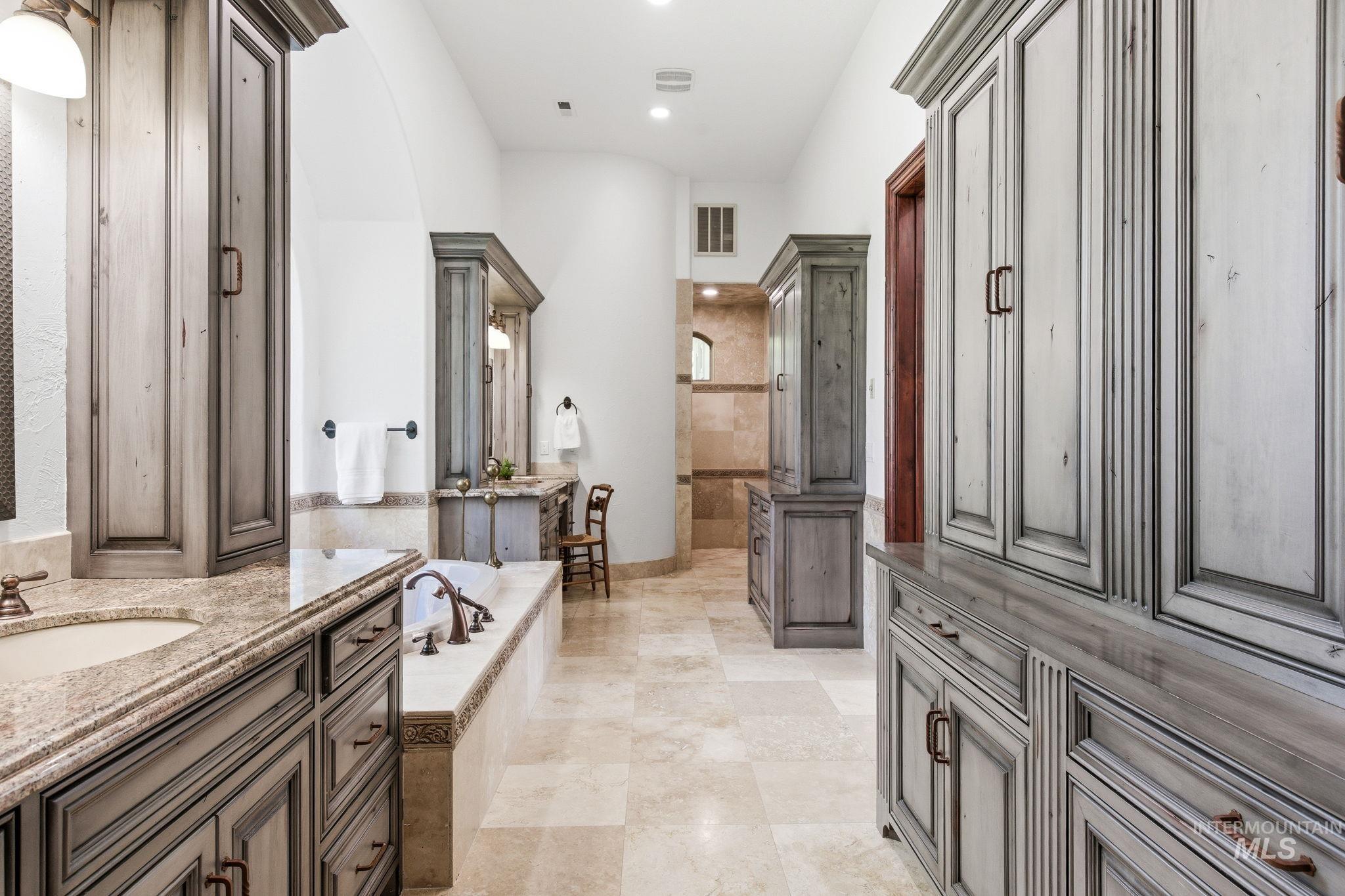 1769 W Clearvue St, Eagle, Idaho 83616-6787, 3 Bedrooms, 5.5 Bathrooms, Residential For Sale, Price $2,300,000, 98980945