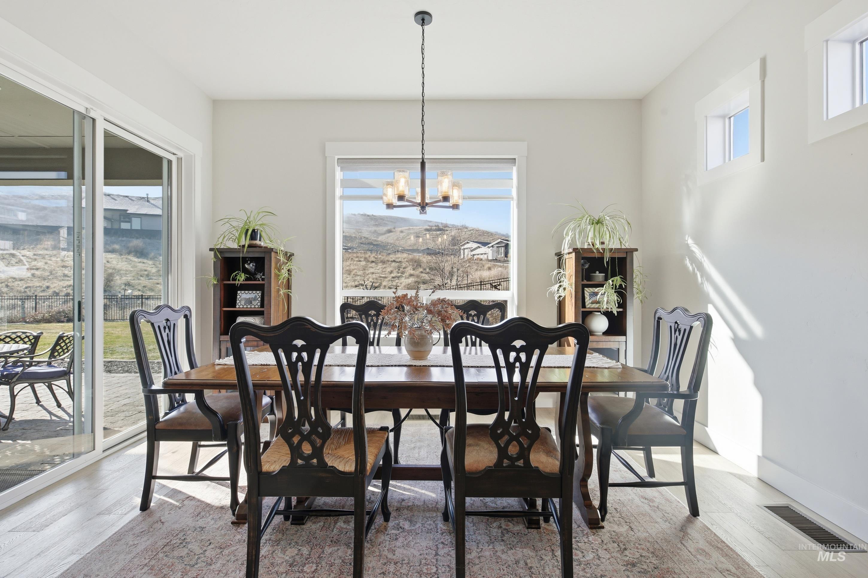 18051 N Burnt Car Pl, Boise, Idaho 83714, 3 Bedrooms, 2.5 Bathrooms, Residential For Sale, Price $885,000, 98980946