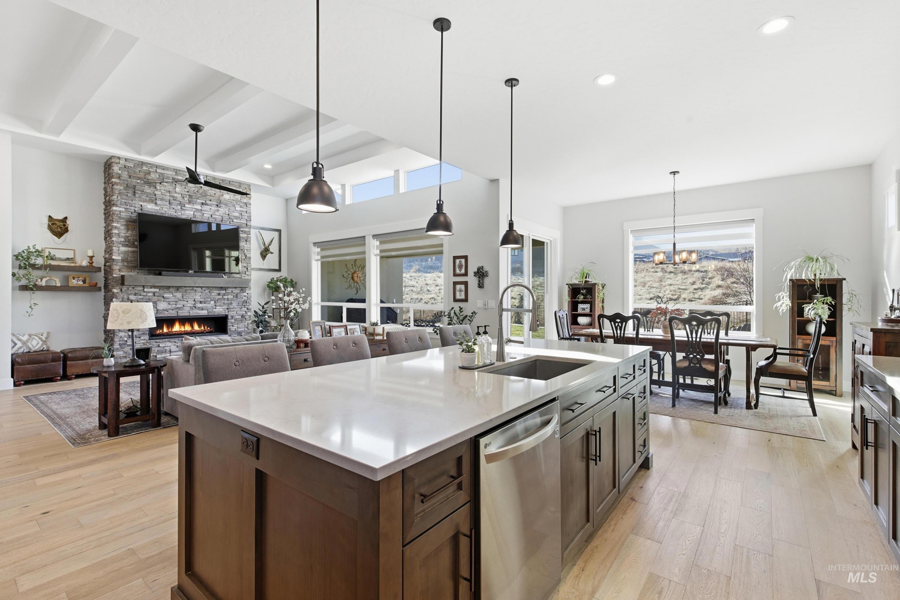 18051 N Burnt Car Pl, Boise, Idaho 83714, 3 Bedrooms, 2.5 Bathrooms, Residential For Sale, Price $885,000, 98980946