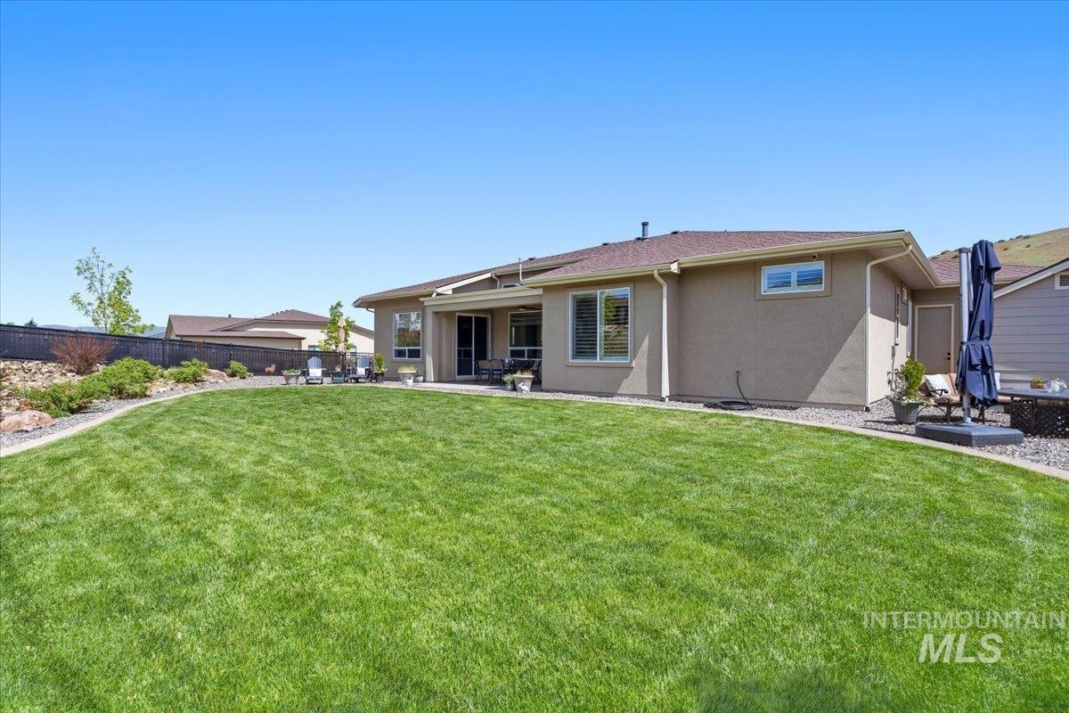 18051 N Burnt Car Pl, Boise, Idaho 83714, 3 Bedrooms, 2.5 Bathrooms, Residential For Sale, Price $885,000, 98980946