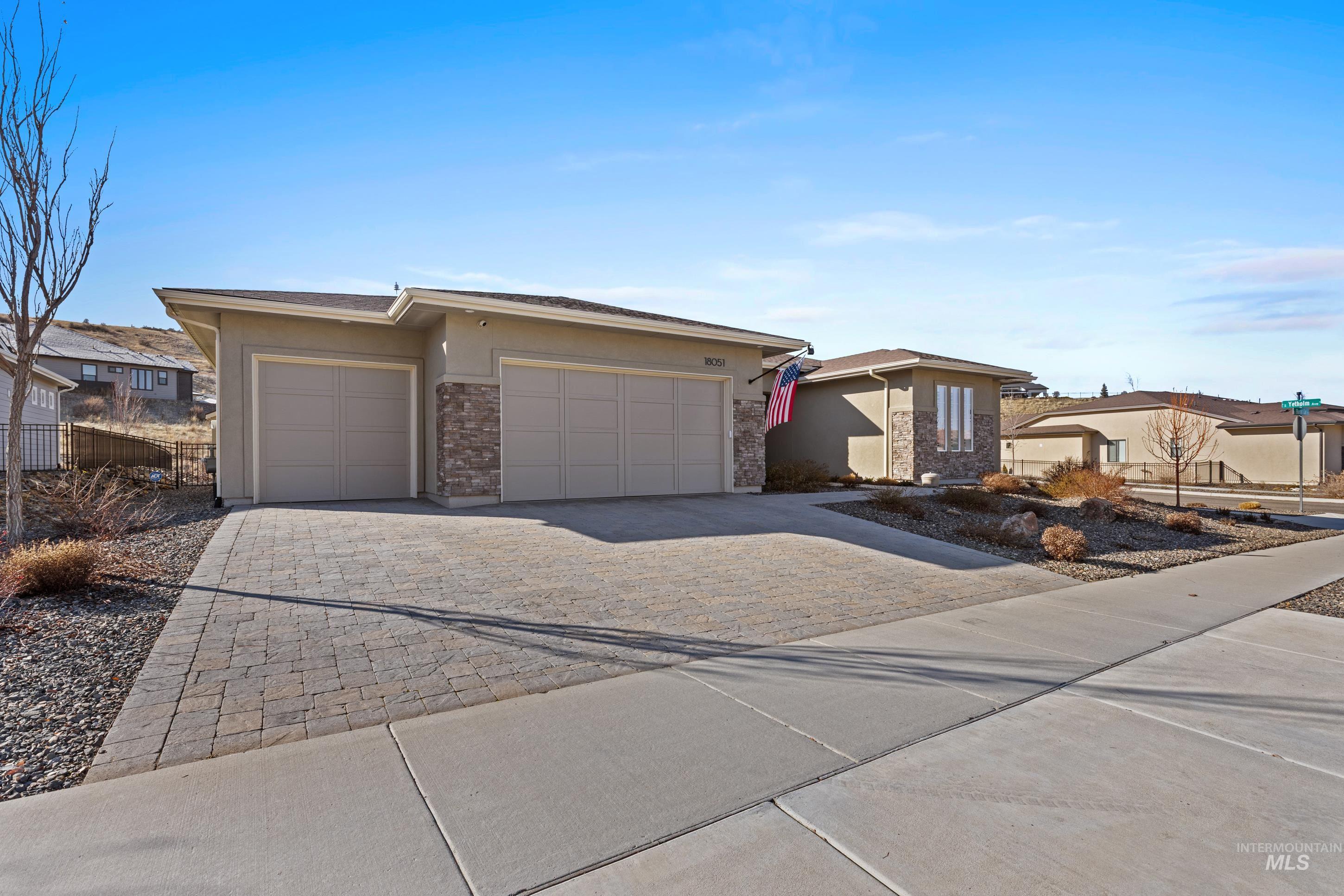 18051 N Burnt Car Pl, Boise, Idaho 83714, 3 Bedrooms, 2.5 Bathrooms, Residential For Sale, Price $885,000, 98980946