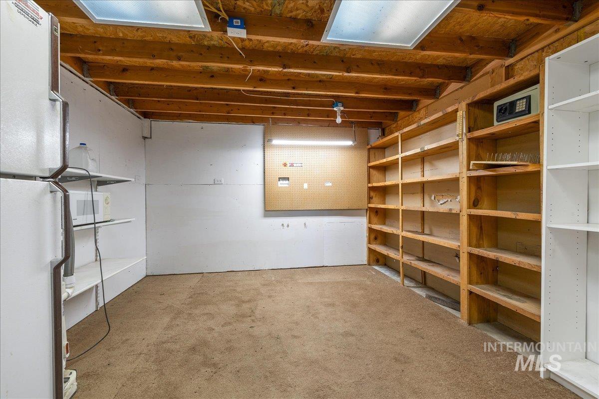 3002 Frozen Dog Rd, Emmett, Idaho 83617-9168, 3 Bedrooms, 3 Bathrooms, Residential For Sale, Price $549,000,MLS 98980948