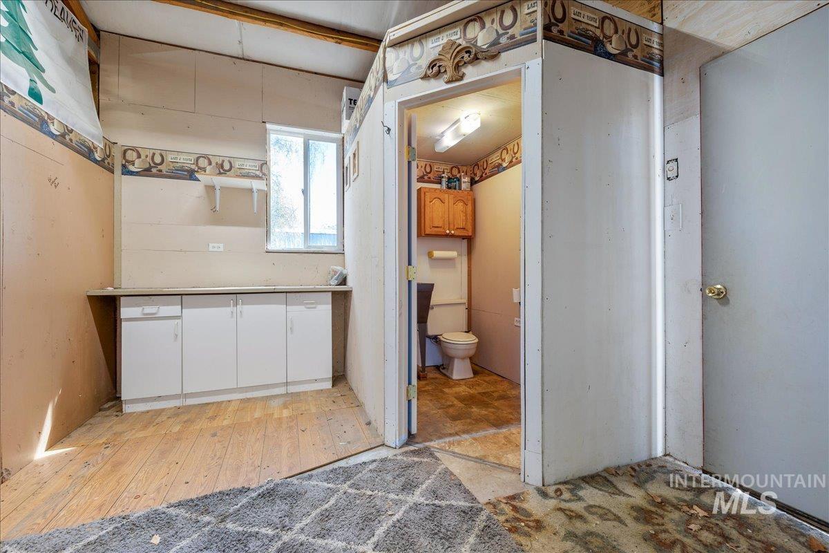 3002 Frozen Dog Rd, Emmett, Idaho 83617-9168, 3 Bedrooms, 3 Bathrooms, Residential For Sale, Price $549,000,MLS 98980948