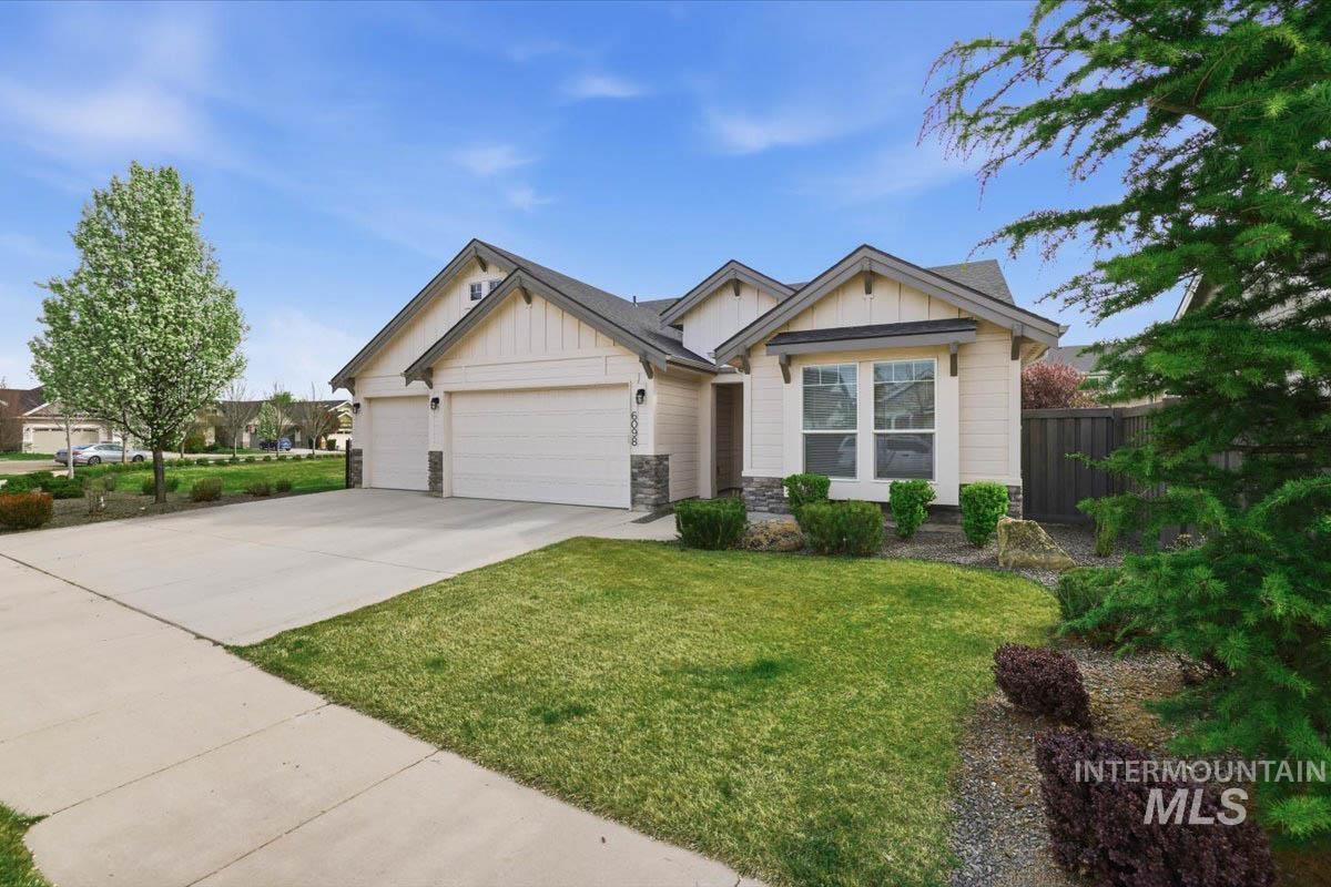 6098 Palatino Way, Meridian, Idaho 83642, 5 Bedrooms, 3 Bathrooms, Residential For Sale, Price $749,000, 98980950