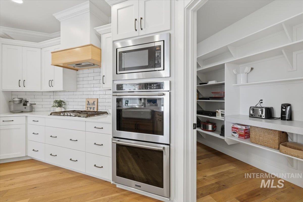 6098 Palatino Way, Meridian, Idaho 83642, 5 Bedrooms, 3 Bathrooms, Residential For Sale, Price $749,000, 98980950