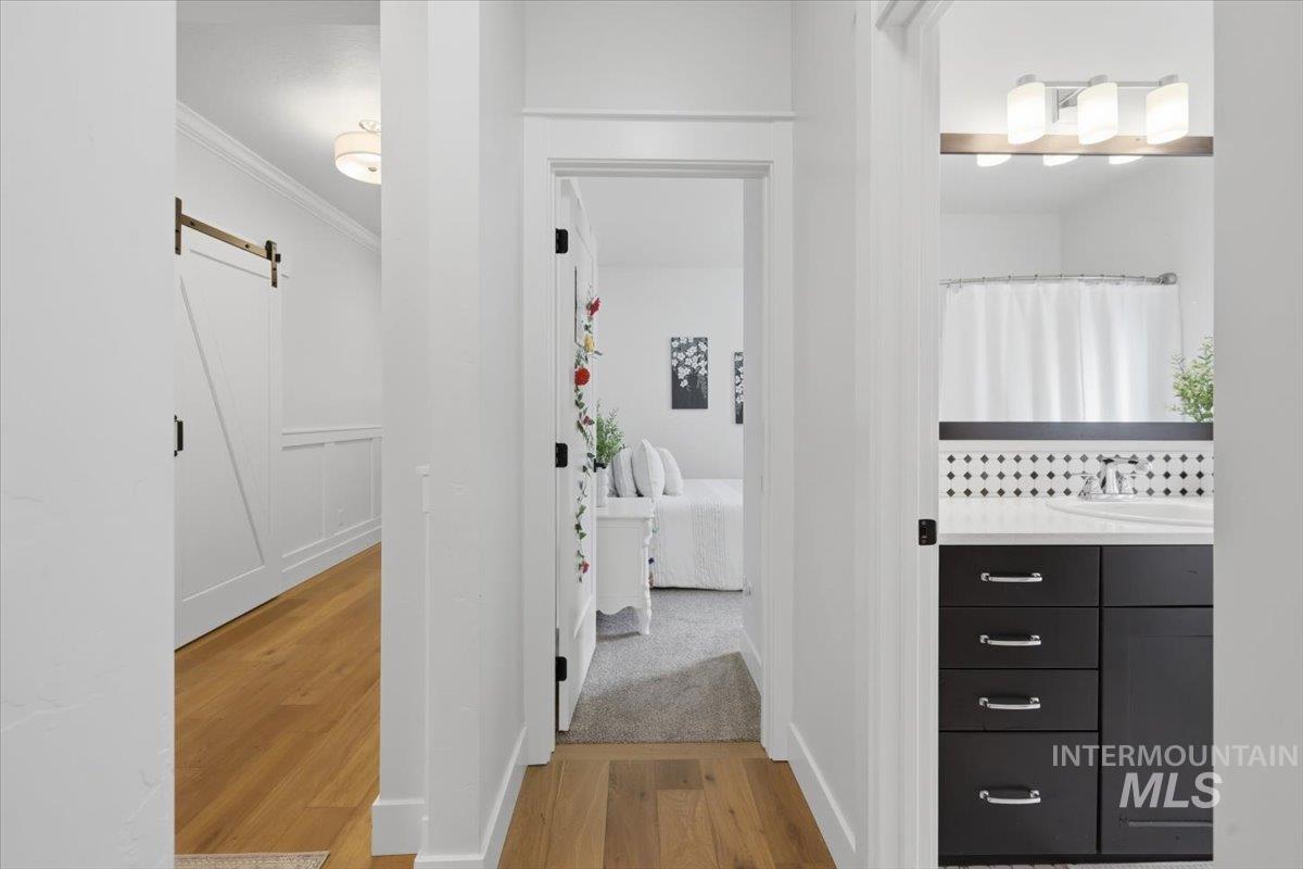 6098 Palatino Way, Meridian, Idaho 83642, 5 Bedrooms, 3 Bathrooms, Residential For Sale, Price $749,000, 98980950