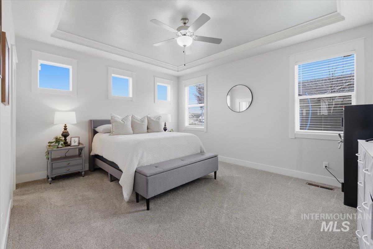 6098 Palatino Way, Meridian, Idaho 83642, 5 Bedrooms, 3 Bathrooms, Residential For Sale, Price $749,000, 98980950