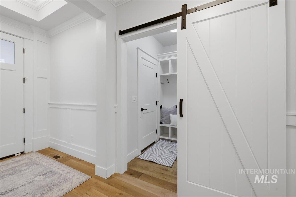 6098 Palatino Way, Meridian, Idaho 83642, 5 Bedrooms, 3 Bathrooms, Residential For Sale, Price $749,000, 98980950