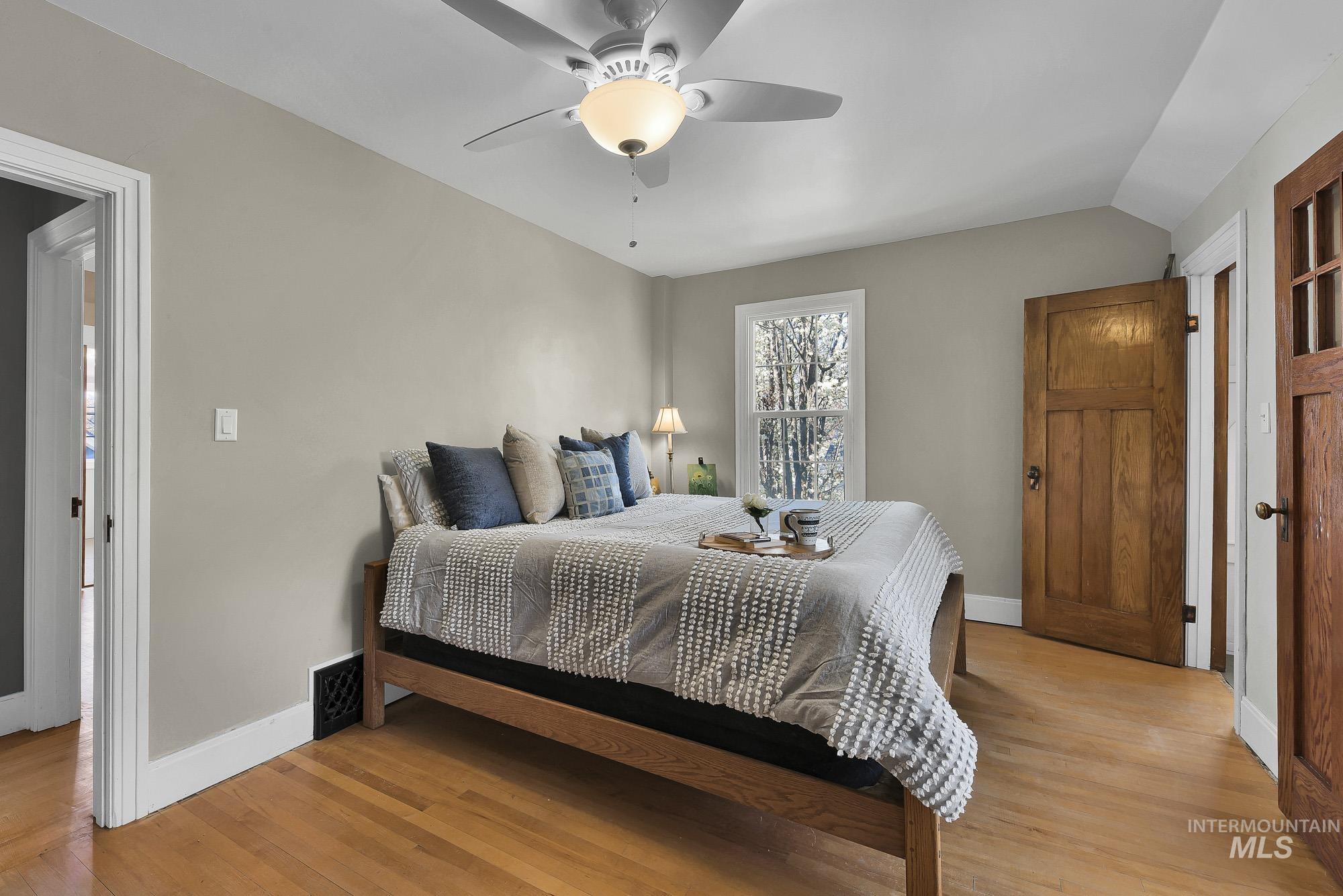 1904 Blaine St, Caldwell, Idaho 83605-4341, 4 Bedrooms, 2 Bathrooms, Residential For Sale, Price $498,900, 98980951