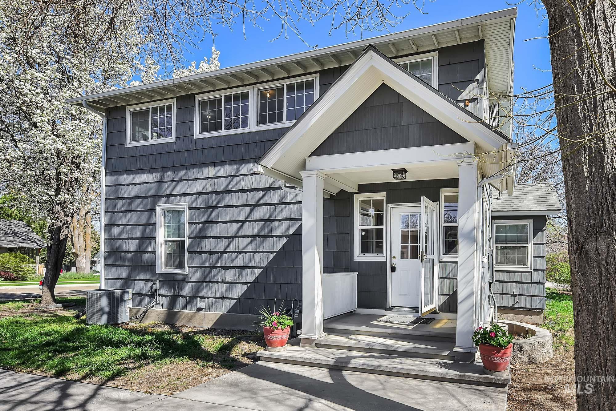 1904 Blaine St, Caldwell, Idaho 83605-4341, 4 Bedrooms, 2 Bathrooms, Residential For Sale, Price $498,900, 98980951