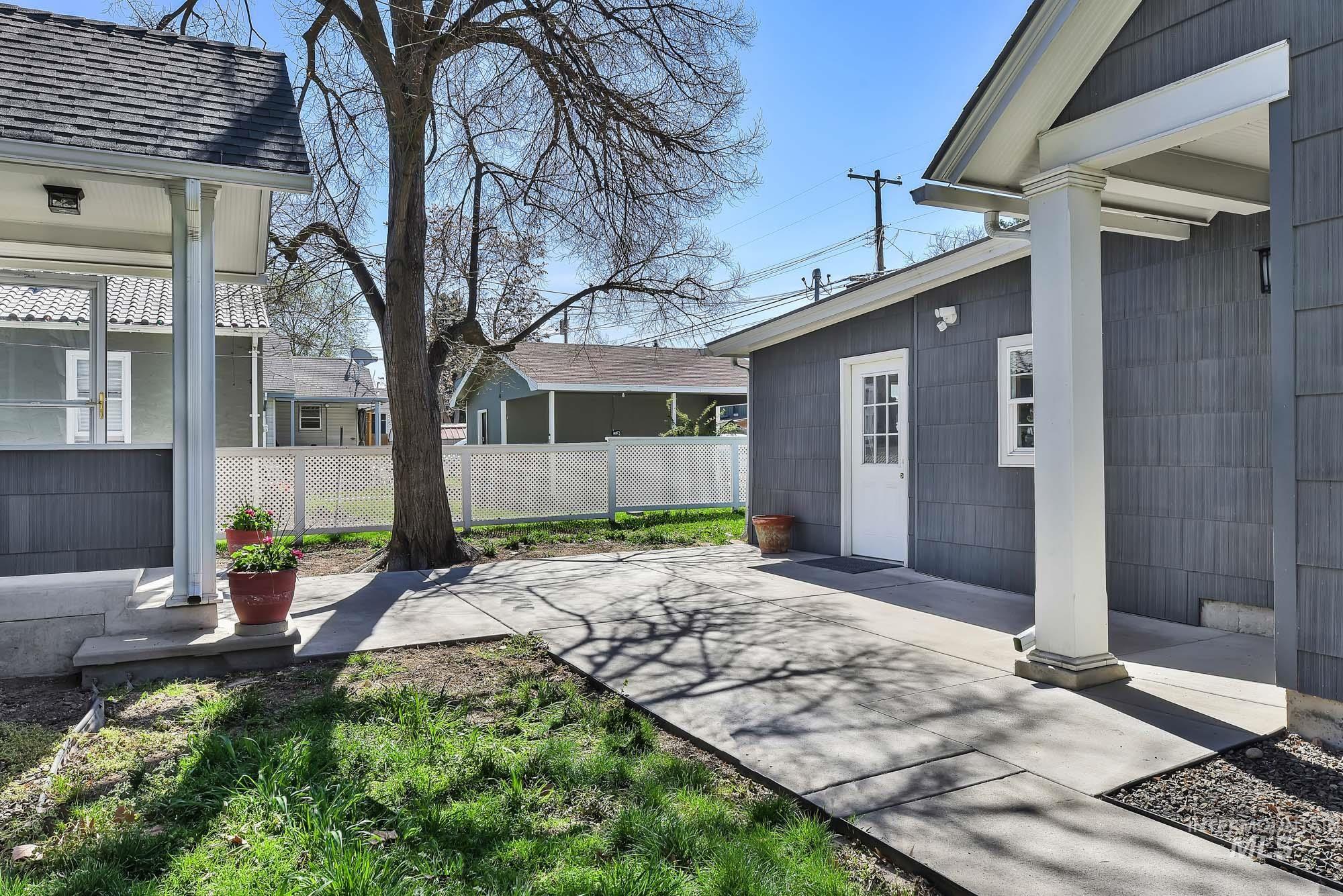 1904 Blaine St, Caldwell, Idaho 83605-4341, 4 Bedrooms, 2 Bathrooms, Residential For Sale, Price $498,900, 98980951