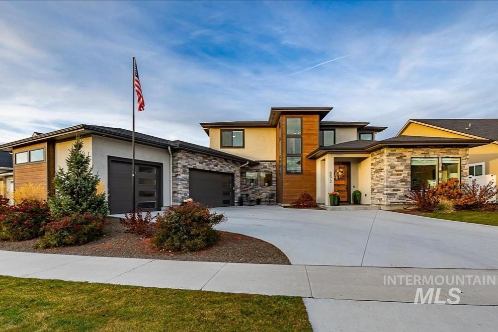 8872 W Suttle Lake Dr, Boise, Idaho 83714, 4 Bedrooms, 2.5 Bathrooms, Residential For Sale, Price $1,037,000, 98980952