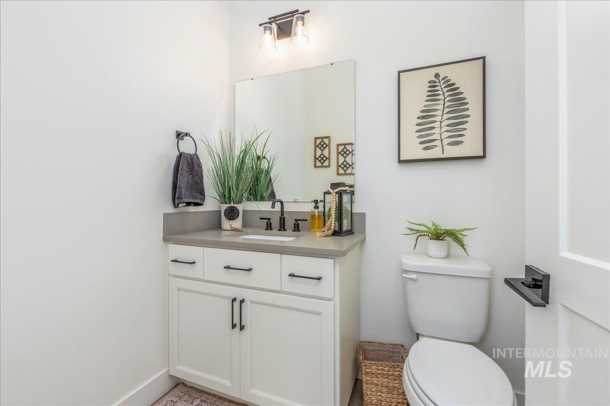 8872 W Suttle Lake Dr, Boise, Idaho 83714, 4 Bedrooms, 2.5 Bathrooms, Residential For Sale, Price $1,037,000, 98980952