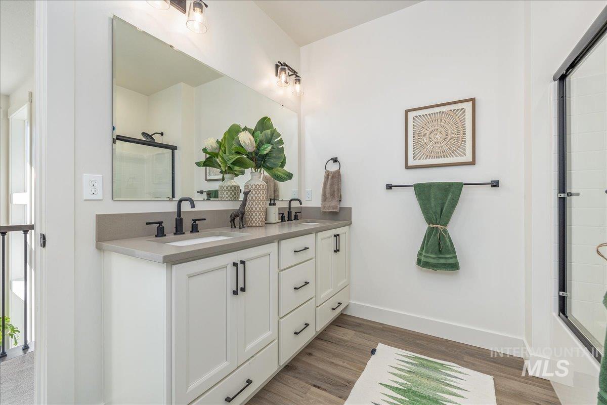 8872 W Suttle Lake Dr, Boise, Idaho 83714, 4 Bedrooms, 2.5 Bathrooms, Residential For Sale, Price $1,037,000, 98980952