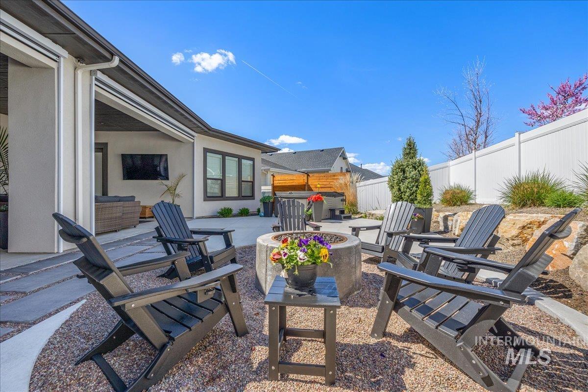 8872 W Suttle Lake Dr, Boise, Idaho 83714, 4 Bedrooms, 2.5 Bathrooms, Residential For Sale, Price $1,037,000, 98980952