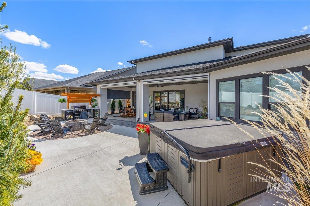 8872 W Suttle Lake Dr, Boise, Idaho 83714, 4 Bedrooms, 2.5 Bathrooms, Residential For Sale, Price $1,037,000, 98980952