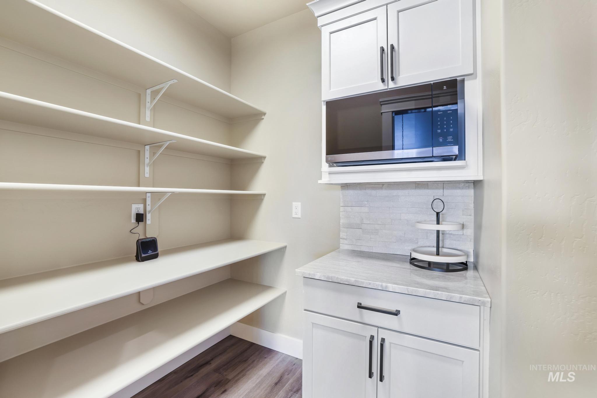 594 Canyon Mist, Twin Falls, Idaho 83301, 3 Bedrooms, 2.5 Bathrooms, Residential For Sale, Price $735,000, 98980954