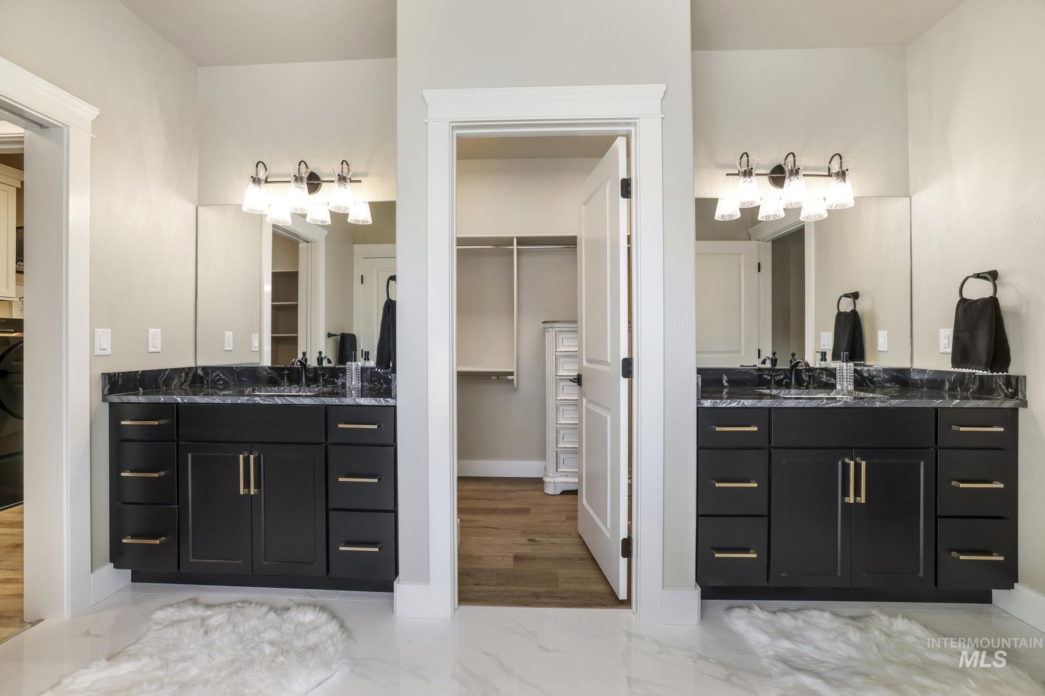 594 Canyon Mist, Twin Falls, Idaho 83301, 3 Bedrooms, 2.5 Bathrooms, Residential For Sale, Price $735,000, 98980954