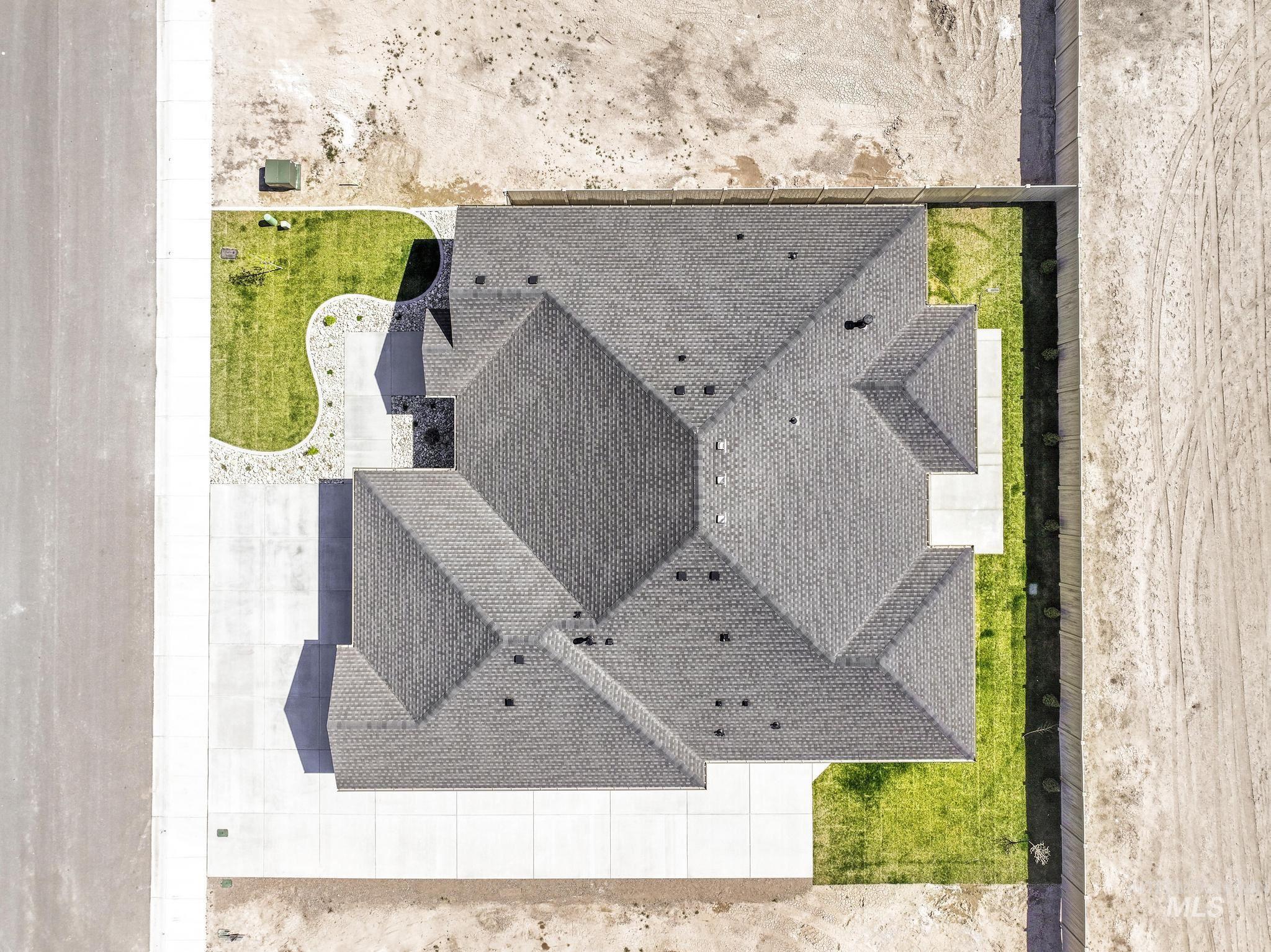 594 Canyon Mist, Twin Falls, Idaho 83301, 3 Bedrooms, 2.5 Bathrooms, Residential For Sale, Price $735,000, 98980954