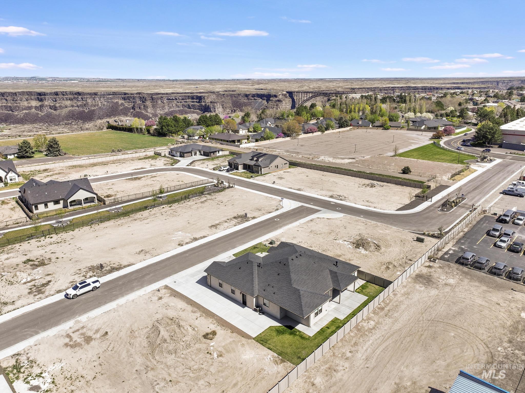 594 Canyon Mist, Twin Falls, Idaho 83301, 3 Bedrooms, 2.5 Bathrooms, Residential For Sale, Price $735,000, 98980954