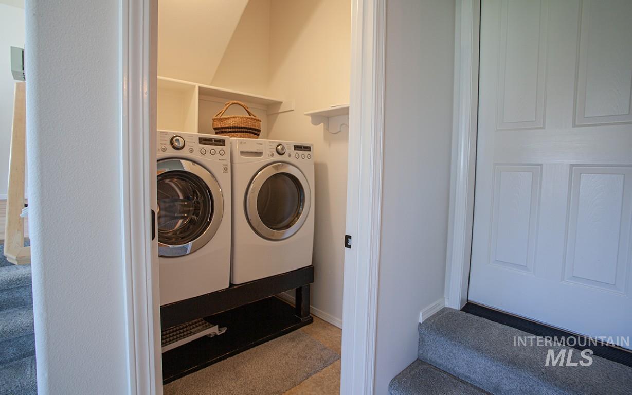 3121 Ray Ave, Caldwell, Idaho 83605, 3 Bedrooms, 2.5 Bathrooms, Residential For Sale, Price $359,900, 98980955