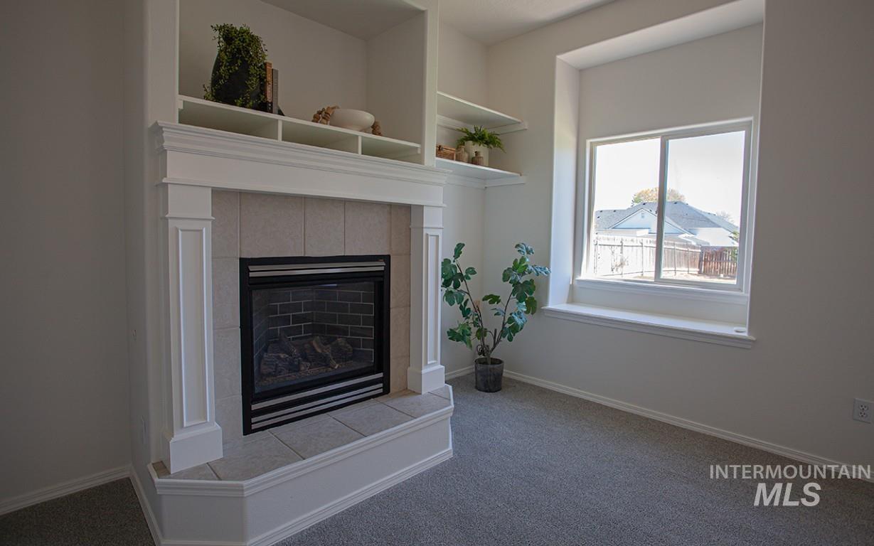 3121 Ray Ave, Caldwell, Idaho 83605, 3 Bedrooms, 2.5 Bathrooms, Residential For Sale, Price $359,900, 98980955