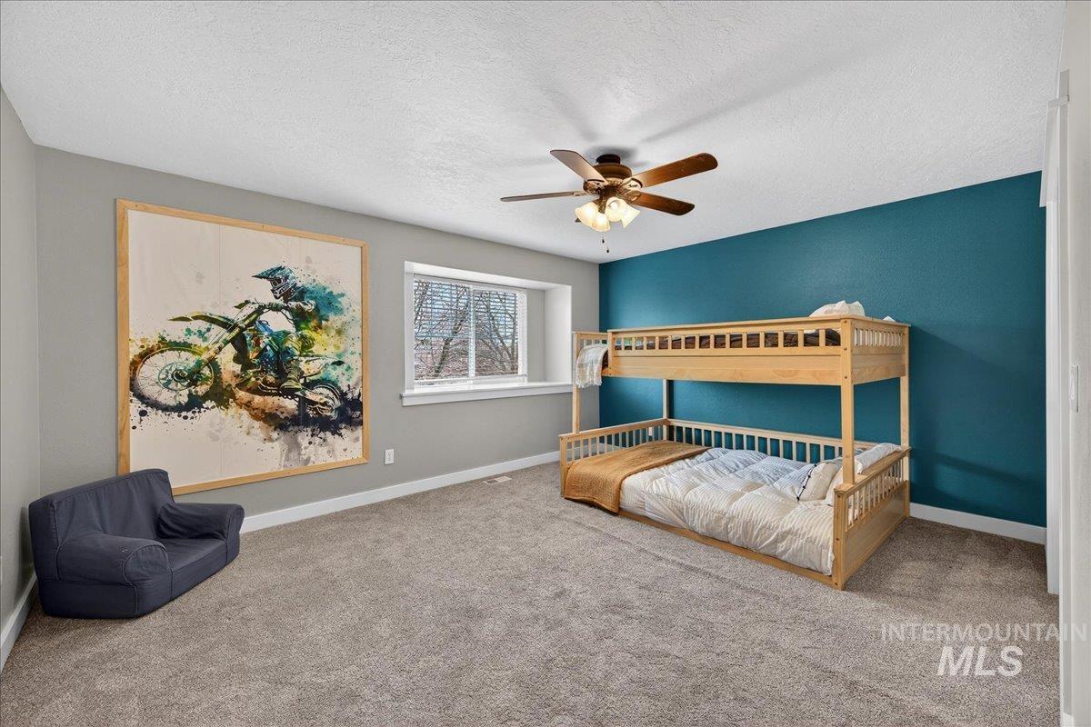 1826 N Henderson Ave, Meridian, Idaho 83646, 4 Bedrooms, 3 Bathrooms, Residential For Sale, Price $619,900, 98980956