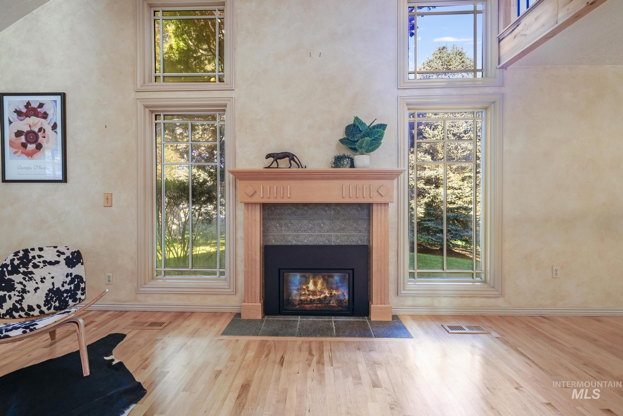 1172 Hankins Rd N, Twin Falls, Idaho 83301, 5 Bedrooms, 3 Bathrooms, Residential For Sale, Price $825,000, 98980958