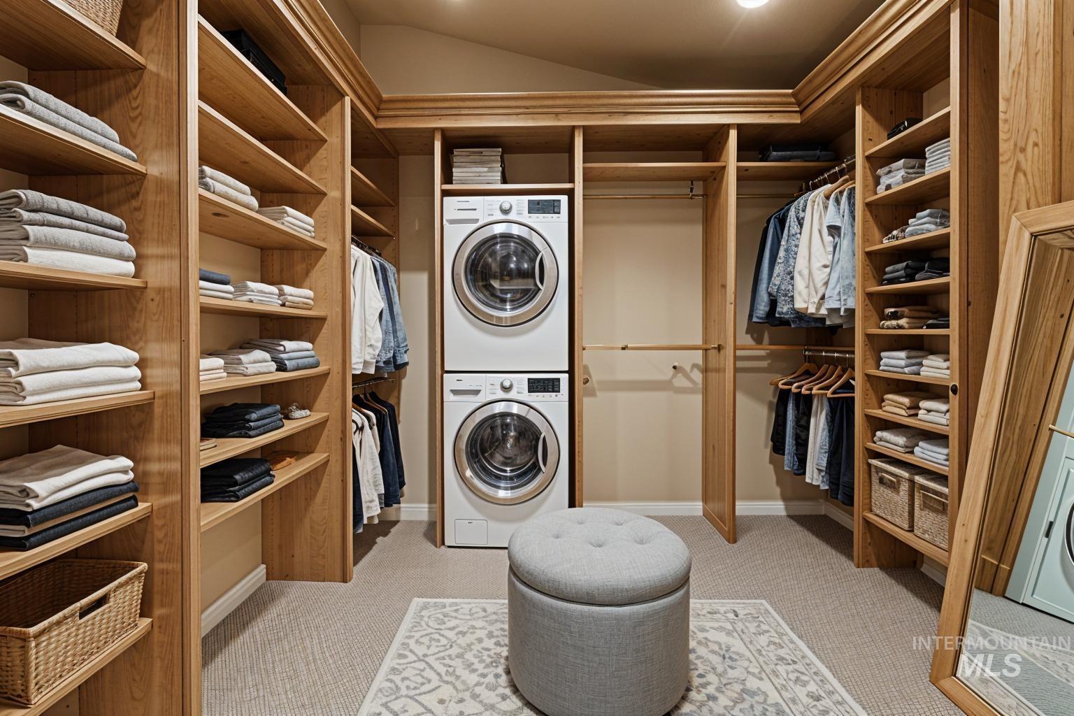 1172 Hankins Rd N, Twin Falls, Idaho 83301, 5 Bedrooms, 3 Bathrooms, Residential For Sale, Price $798,000, 98980958