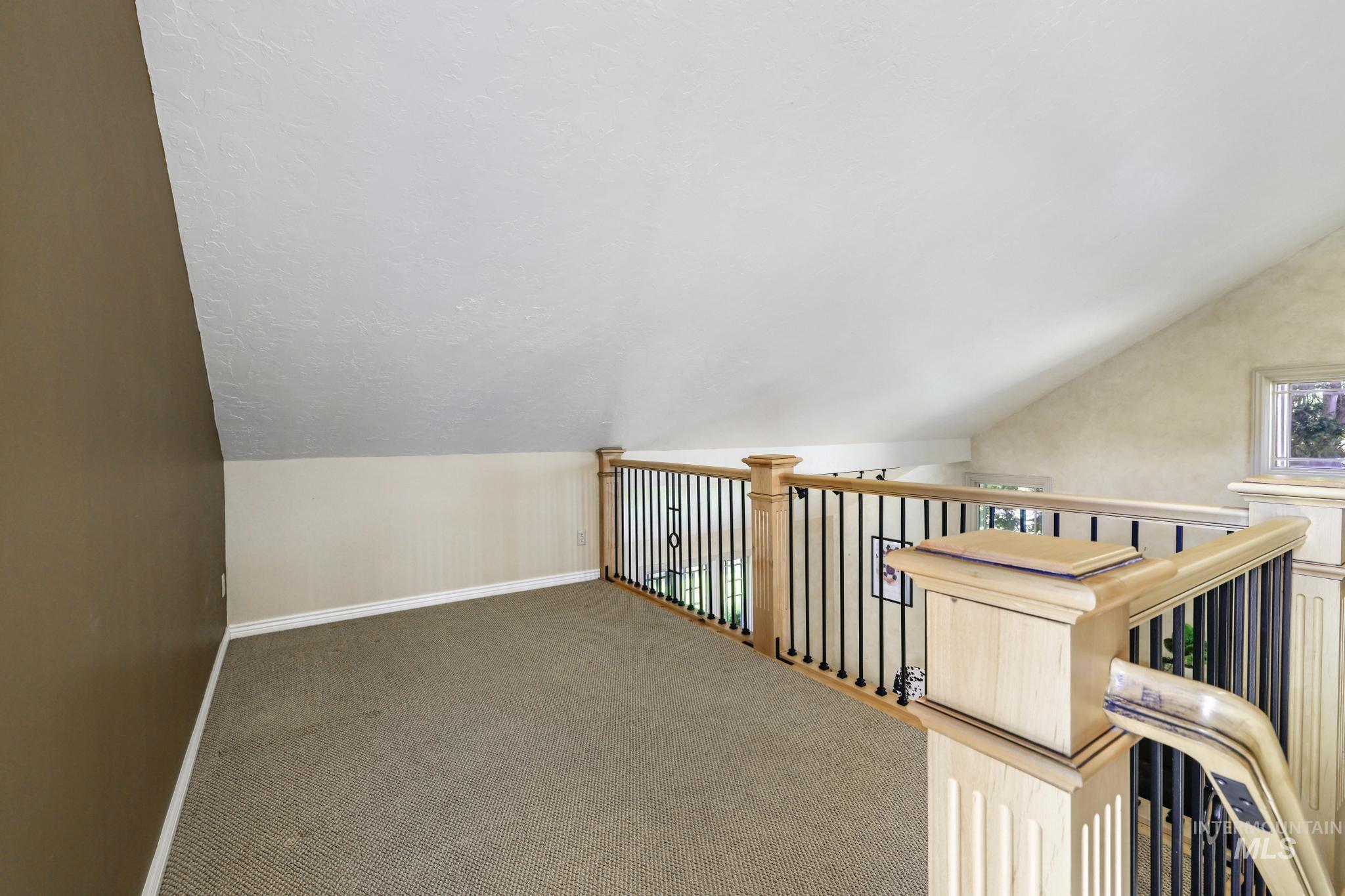 1172 Hankins Rd N, Twin Falls, Idaho 83301, 5 Bedrooms, 3 Bathrooms, Residential For Sale, Price $798,000, 98980958