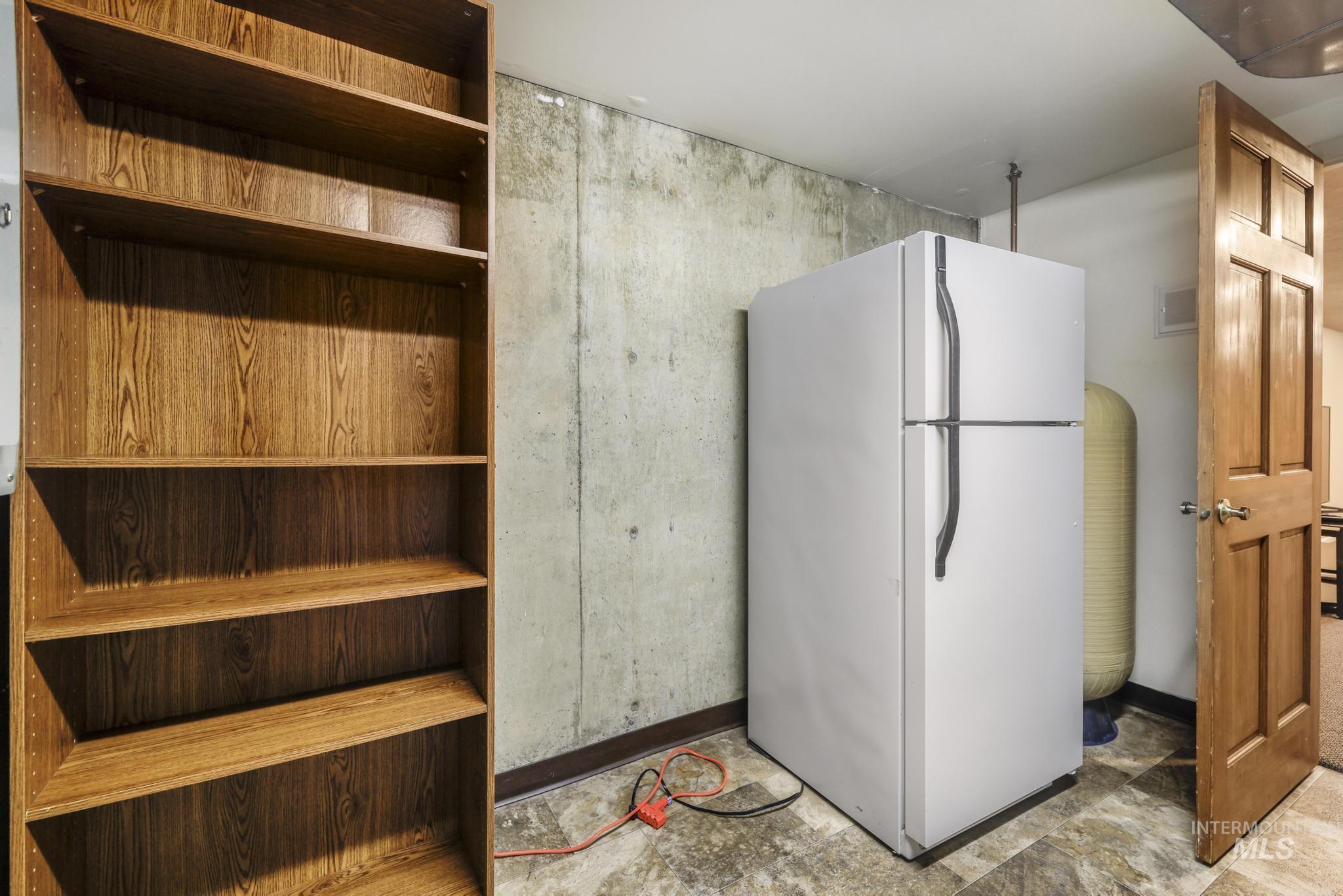 1172 Hankins Rd N, Twin Falls, Idaho 83301, 5 Bedrooms, 3 Bathrooms, Residential For Sale, Price $825,000, 98980958