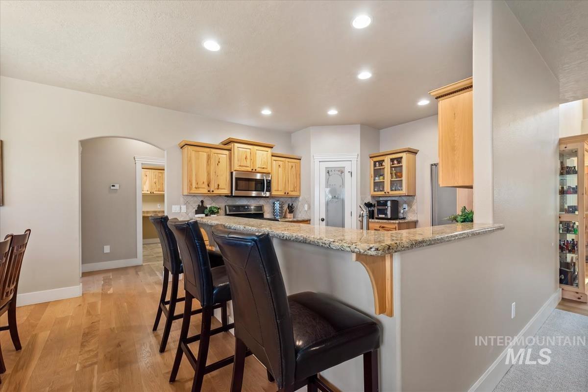 514 W Black Rock Dr, Meridian, Idaho 83646, 4 Bedrooms, 2.5 Bathrooms, Residential For Sale, Price $650,000, 98980961