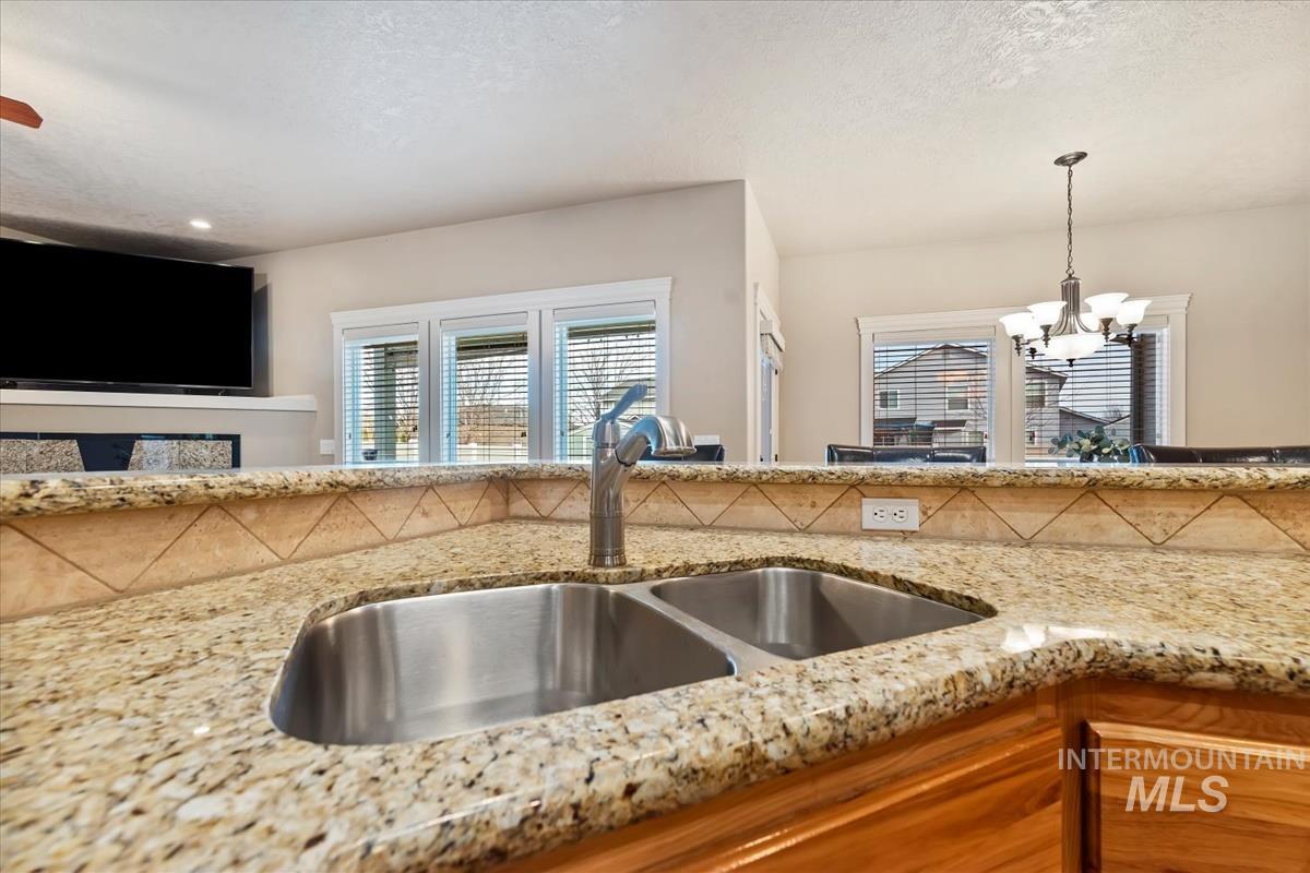 514 W Black Rock Dr, Meridian, Idaho 83646, 4 Bedrooms, 2.5 Bathrooms, Residential For Sale, Price $650,000, 98980961