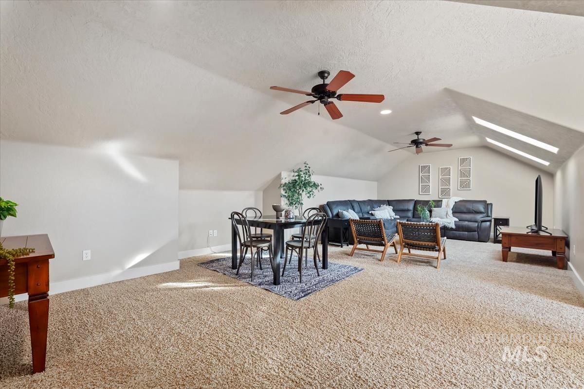 514 W Black Rock Dr, Meridian, Idaho 83646, 4 Bedrooms, 2.5 Bathrooms, Residential For Sale, Price $650,000, 98980961