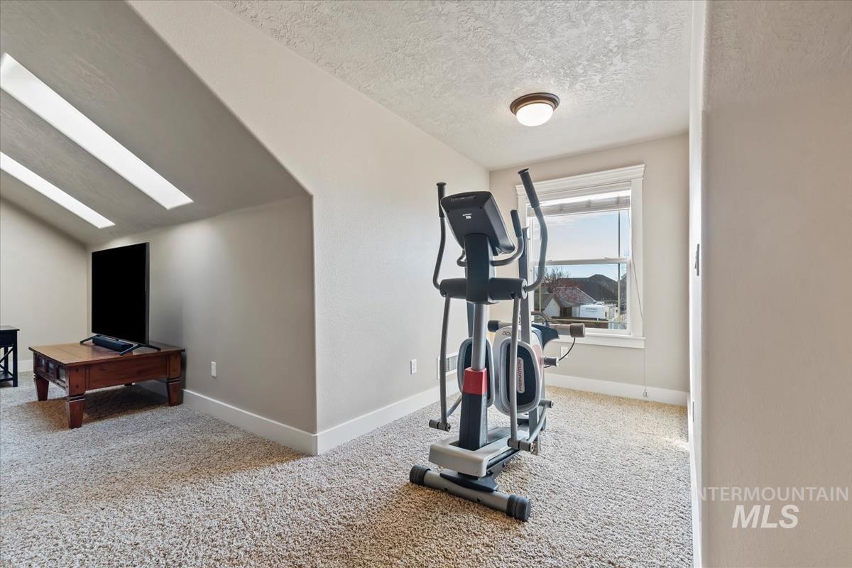 514 W Black Rock Dr, Meridian, Idaho 83646, 4 Bedrooms, 2.5 Bathrooms, Residential For Sale, Price $650,000, 98980961