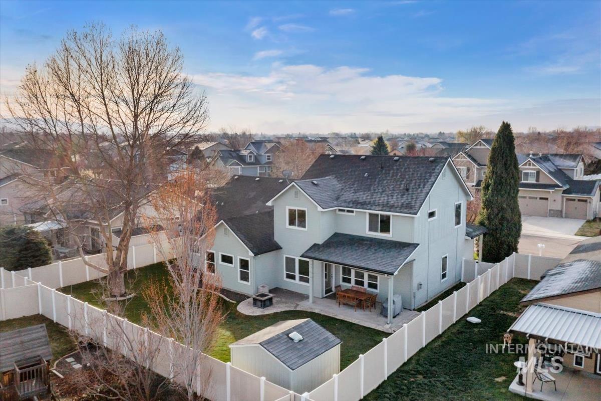 514 W Black Rock Dr, Meridian, Idaho 83646, 4 Bedrooms, 2.5 Bathrooms, Residential For Sale, Price $650,000, 98980961