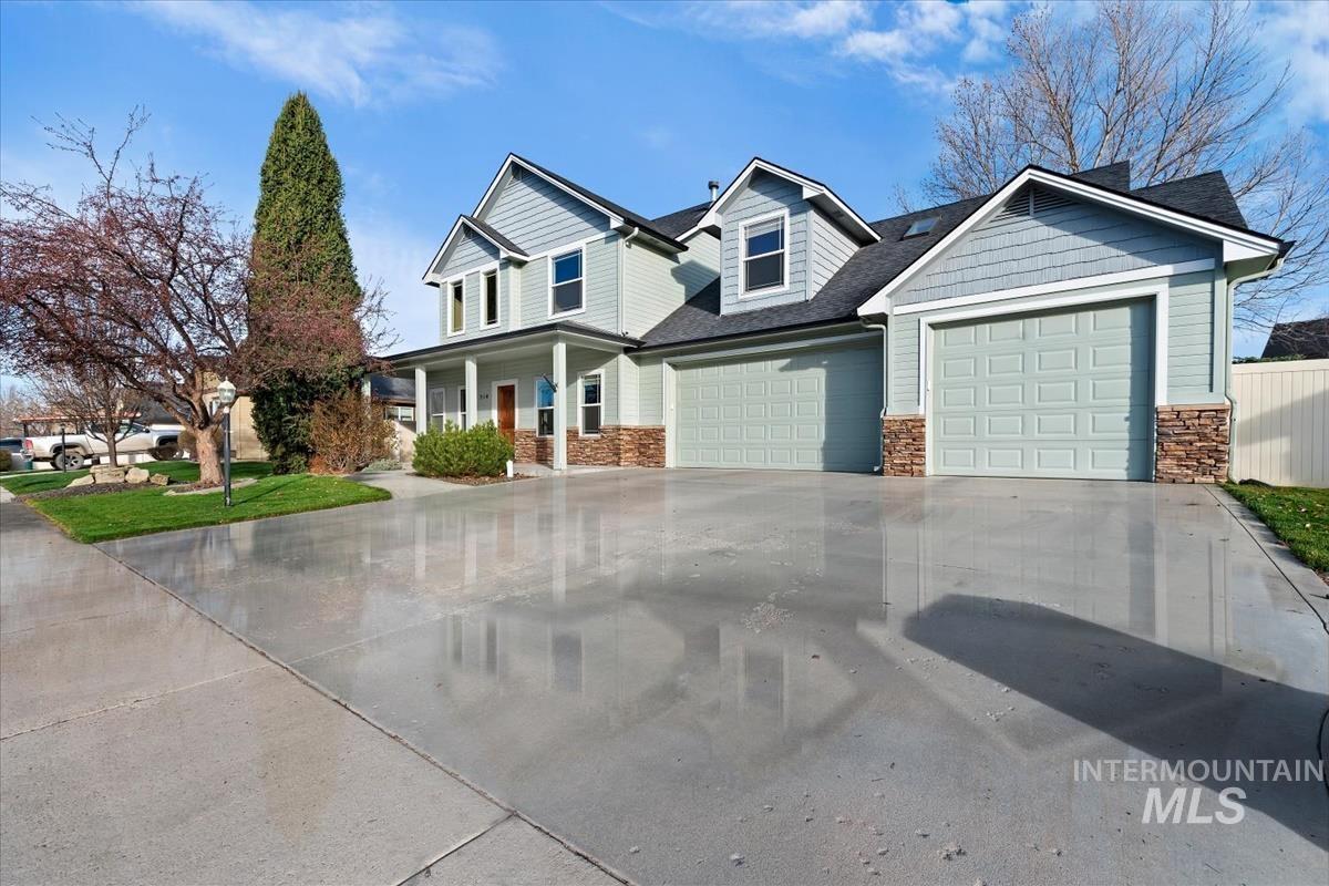 514 W Black Rock Dr, Meridian, Idaho 83646, 4 Bedrooms, 2.5 Bathrooms, Residential For Sale, Price $650,000, 98980961