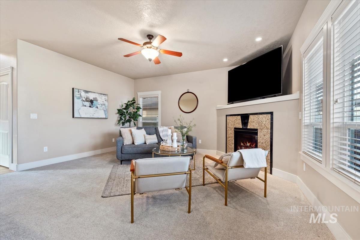 514 W Black Rock Dr, Meridian, Idaho 83646, 4 Bedrooms, 2.5 Bathrooms, Residential For Sale, Price $650,000, 98980961