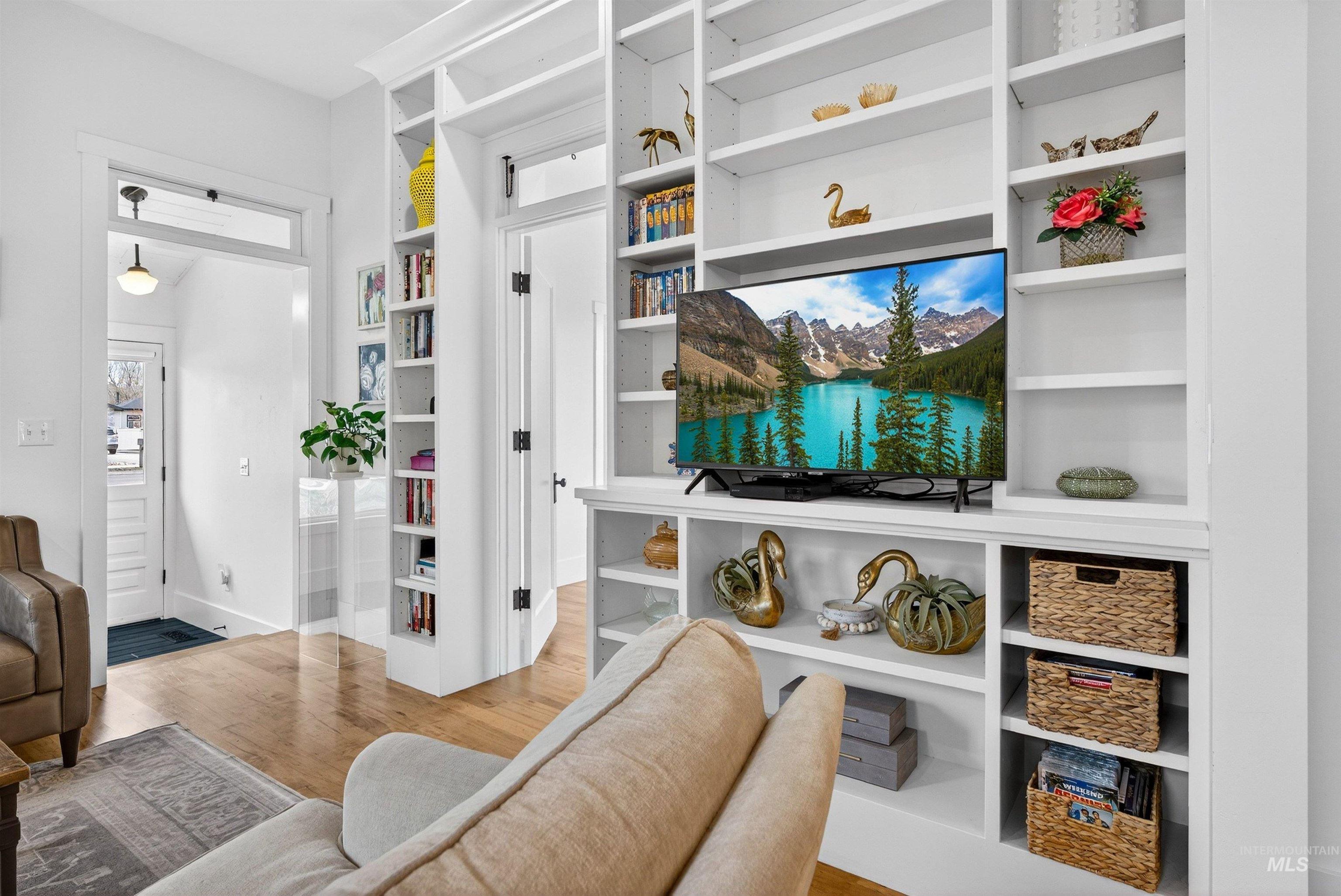 5125 N Pierce Park Lane, Boise, Idaho 83714-7813, 3 Bedrooms, 2.5 Bathrooms, Residential For Sale, Price $620,000, 98980962