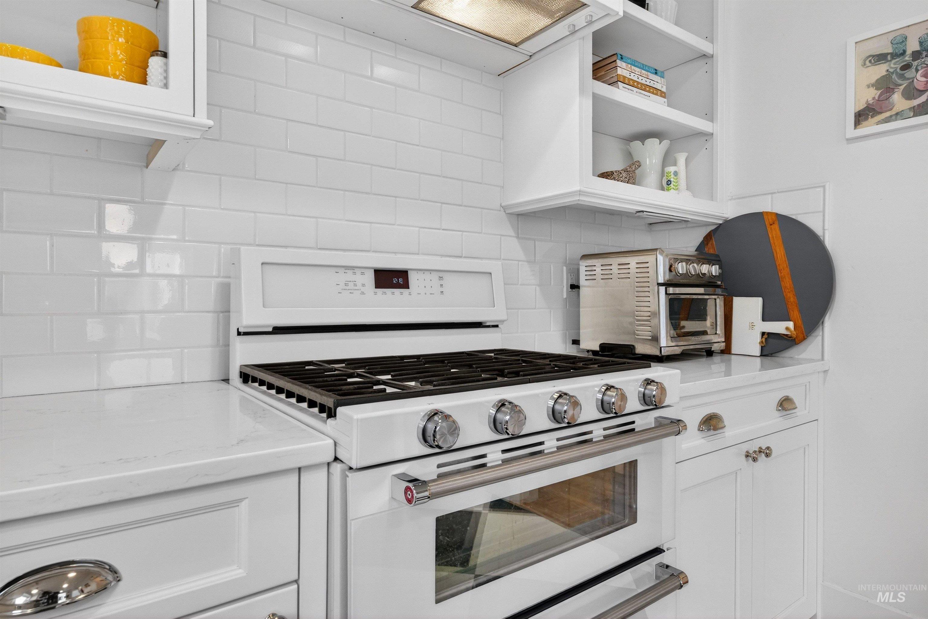 5125 N Pierce Park Lane, Boise, Idaho 83714-7813, 3 Bedrooms, 2.5 Bathrooms, Residential For Sale, Price $620,000, 98980962