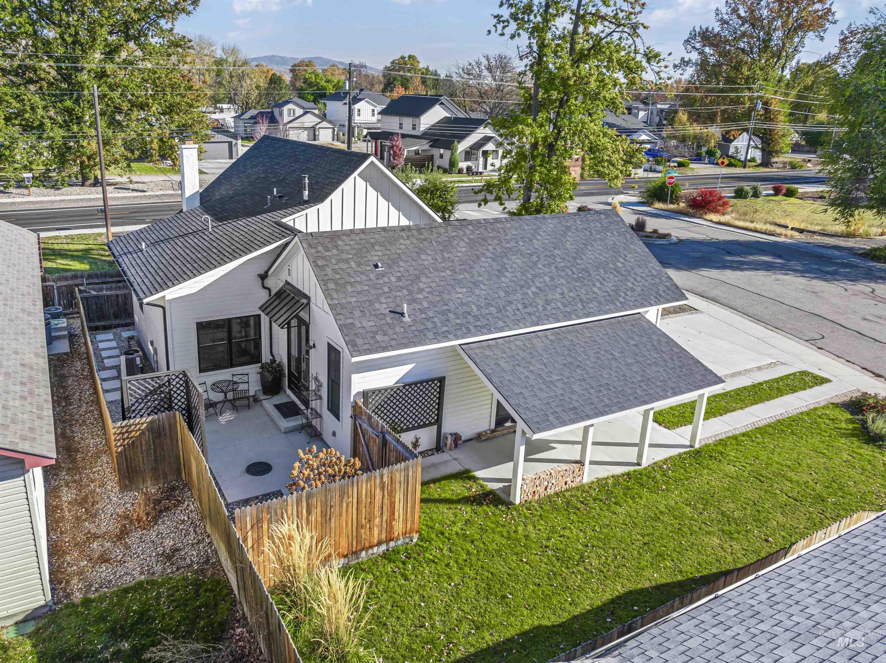 5125 N Pierce Park Lane, Boise, Idaho 83714-7813, 3 Bedrooms, 2.5 Bathrooms, Residential For Sale, Price $620,000, 98980962